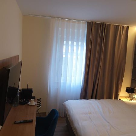 O&O Hotel Oberursel Zentrum Exteriör bild